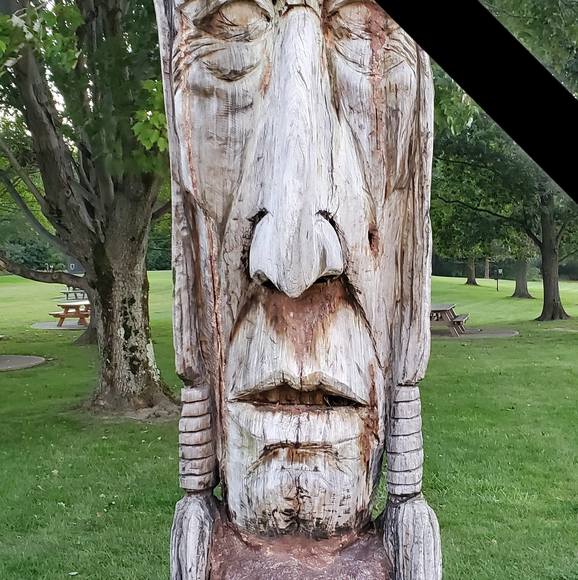 Meet your Posher, Aubrey - Picture 1 of 1